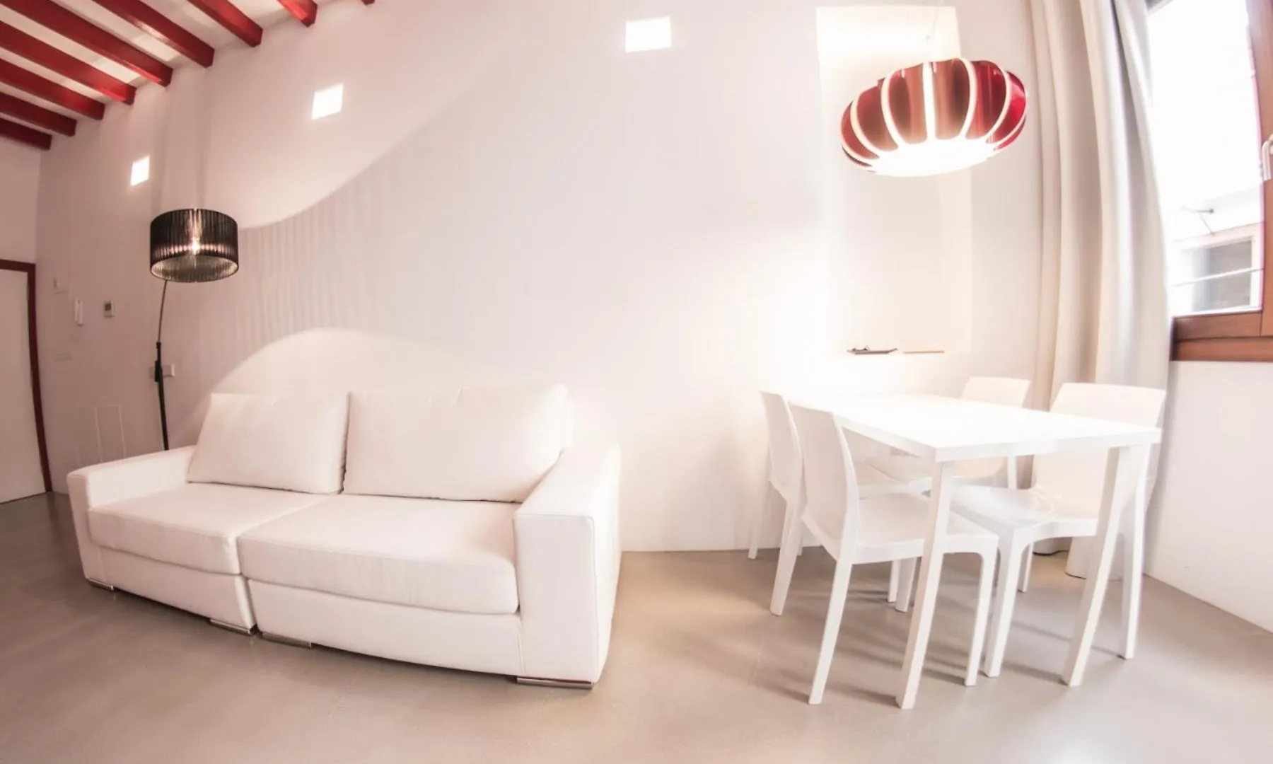 פלמה דה מיורקה Lonja Suites Apartments ספרד