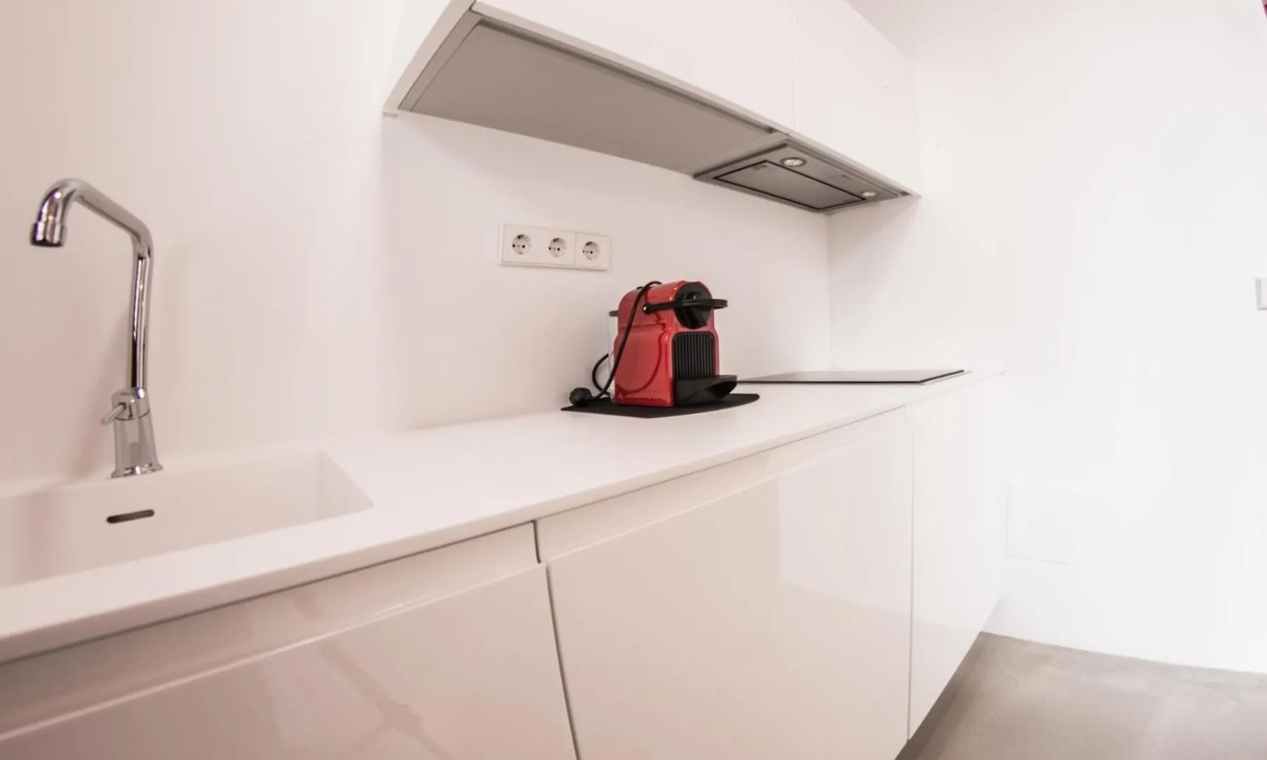 פלמה דה מיורקה Lonja Suites Apartments 0*, פלמה דה מיורקה ספרד