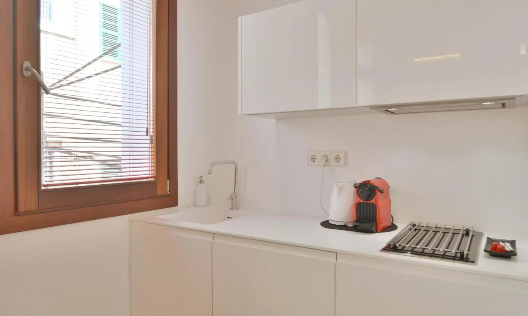 פלמה דה מיורקה Lonja Suites Apartments 0*, פלמה דה מיורקה ספרד