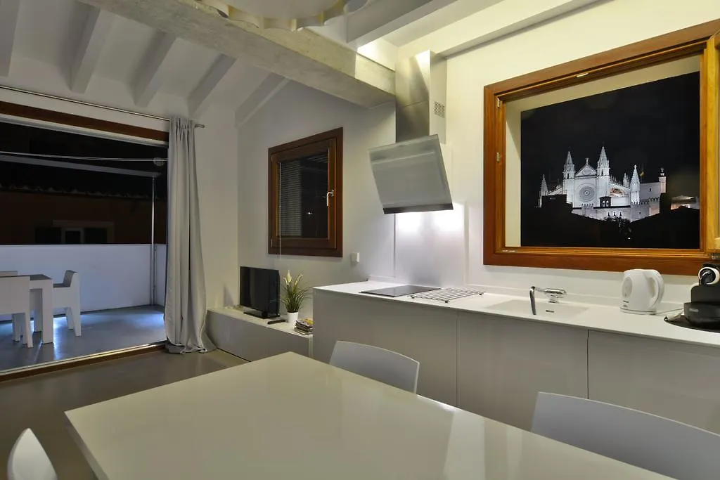 פלמה דה מיורקה Lonja Suites Apartments ספרד