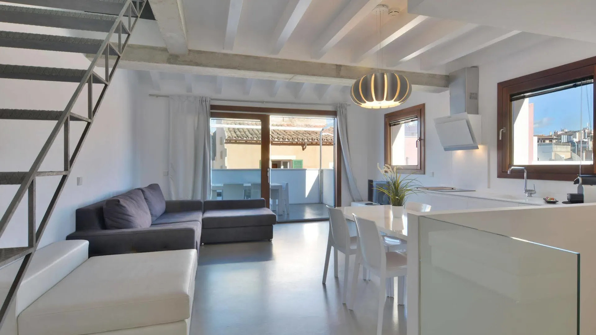 פלמה דה מיורקה Lonja Suites Apartments
